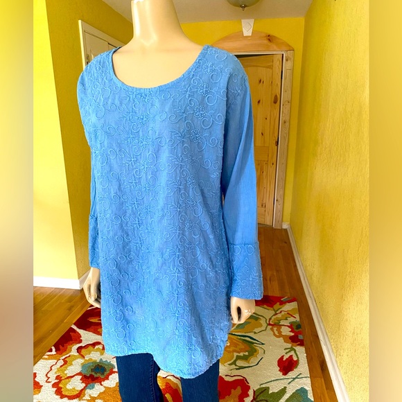 Blue Embroidered Bell-Sleeve Tunic - Picture 2 of 6